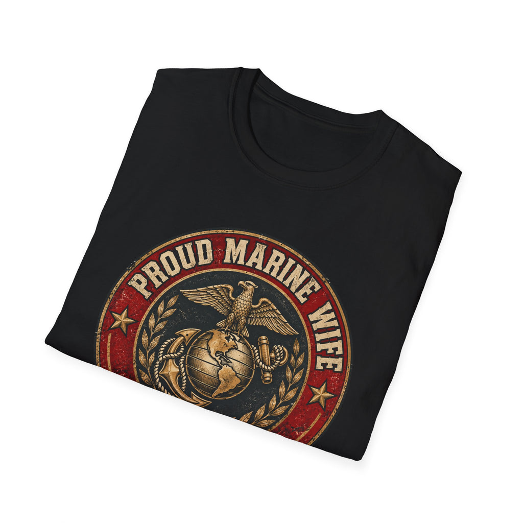 Proud marine wife T-Shirt